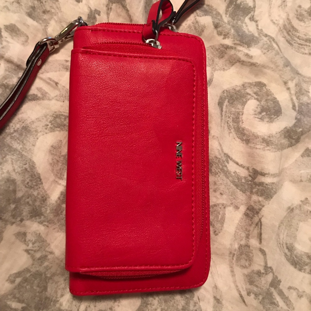 Nine West wallet